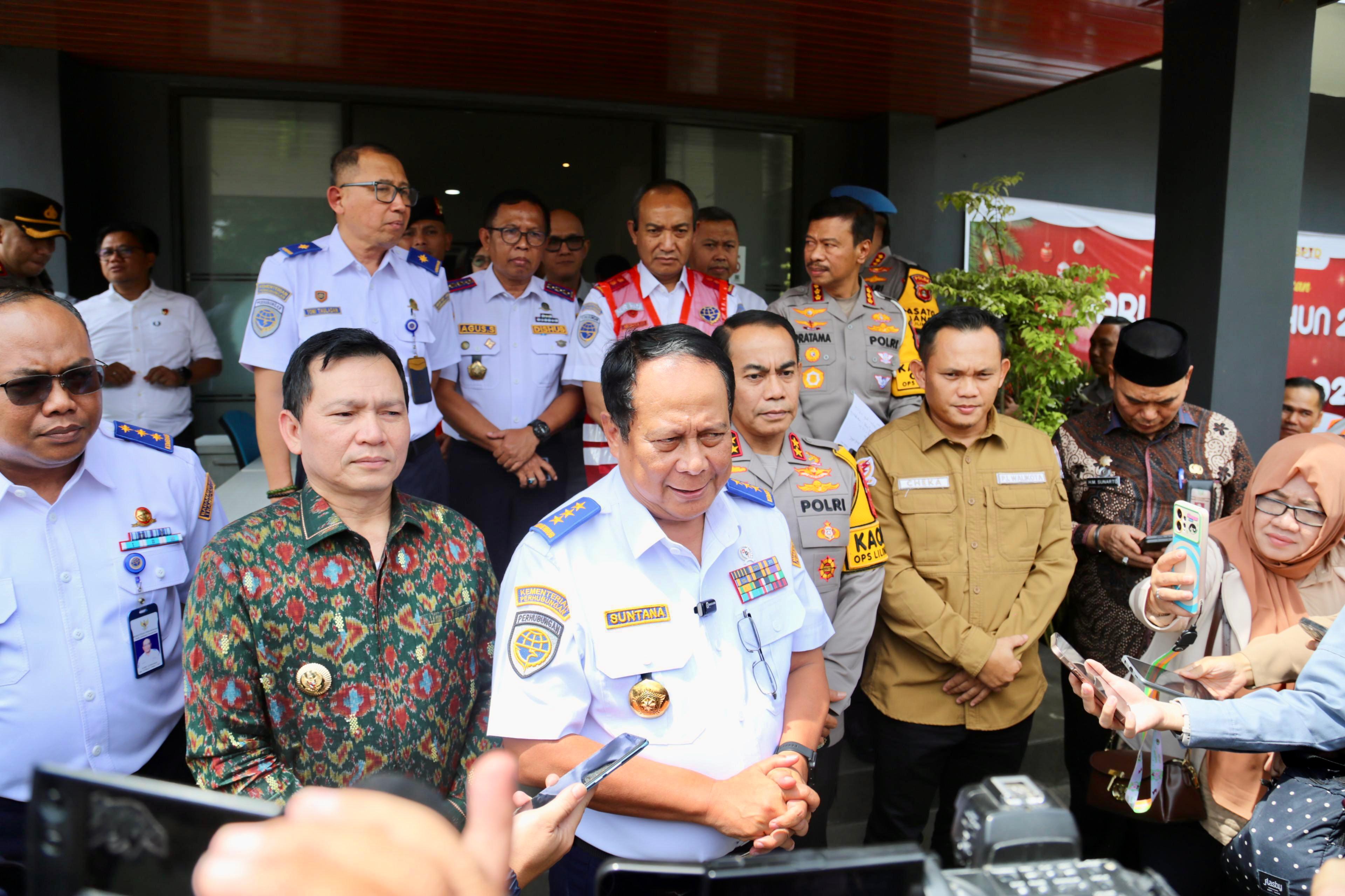 Pj Gubernur Rapat Koordinasi Bersama Wamenhub RI Bahas Isu Strategis Transportasi di Sumsel 