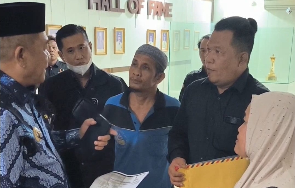 Tangis Haru Orang Tua Icha, Gadis 18 Tahun Asal Muba Hilang Misterius 3 Bulan, Bupati Janjikan Langkah Cepat!