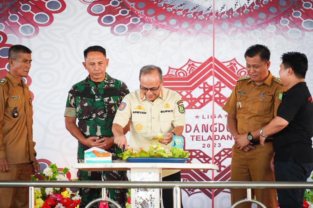 PJ Bupati Dorong Bakat Penyanyi Dangdut di Muba ke Level Nasional