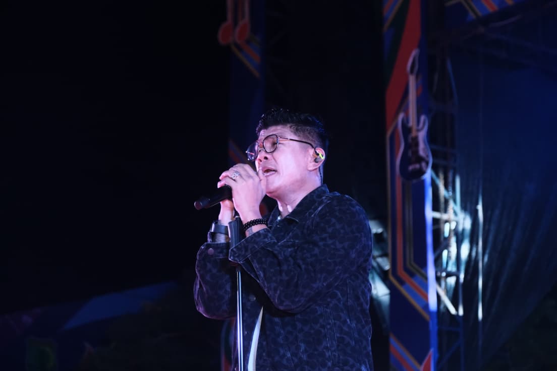 Babang Tamvan Hipnotis Ribuan Penonton di Malam Pembukaan Muba Expo 2025