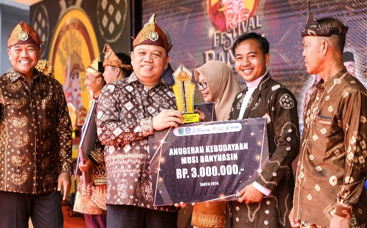 Pj Bupati Muba Resmi Buka Festival Randik 2024, Melestarikan Warisan Budaya Musi Banyuasin