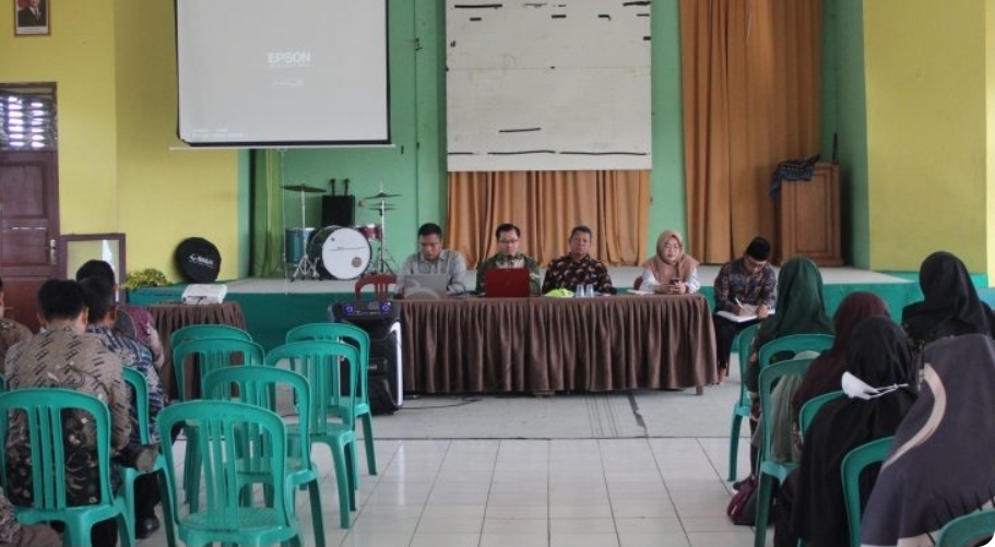 MAN 1 Musi Banyuasin Tekankan Disiplin dan Literasi dalam Rapat Bulanan