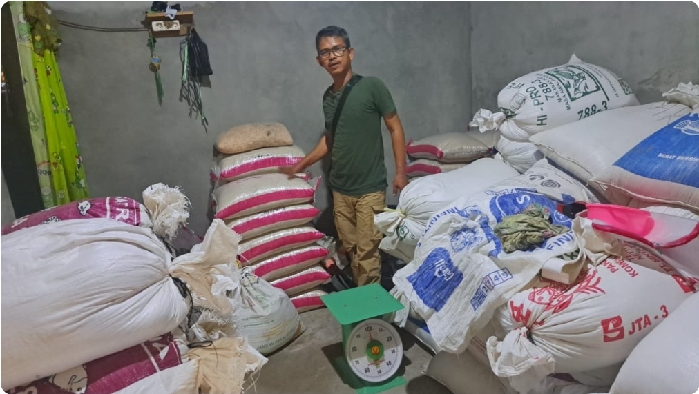 Polsek Sanga Desa Pastikan Stok Beras Aman, Harga Tetap Stabil