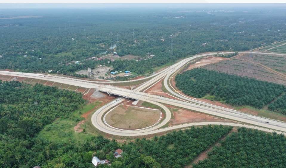 Akhir Tahun 2023, Hutama Karya Target Rampungkan 13 ruas Tol Trans Sumatera Tahap I