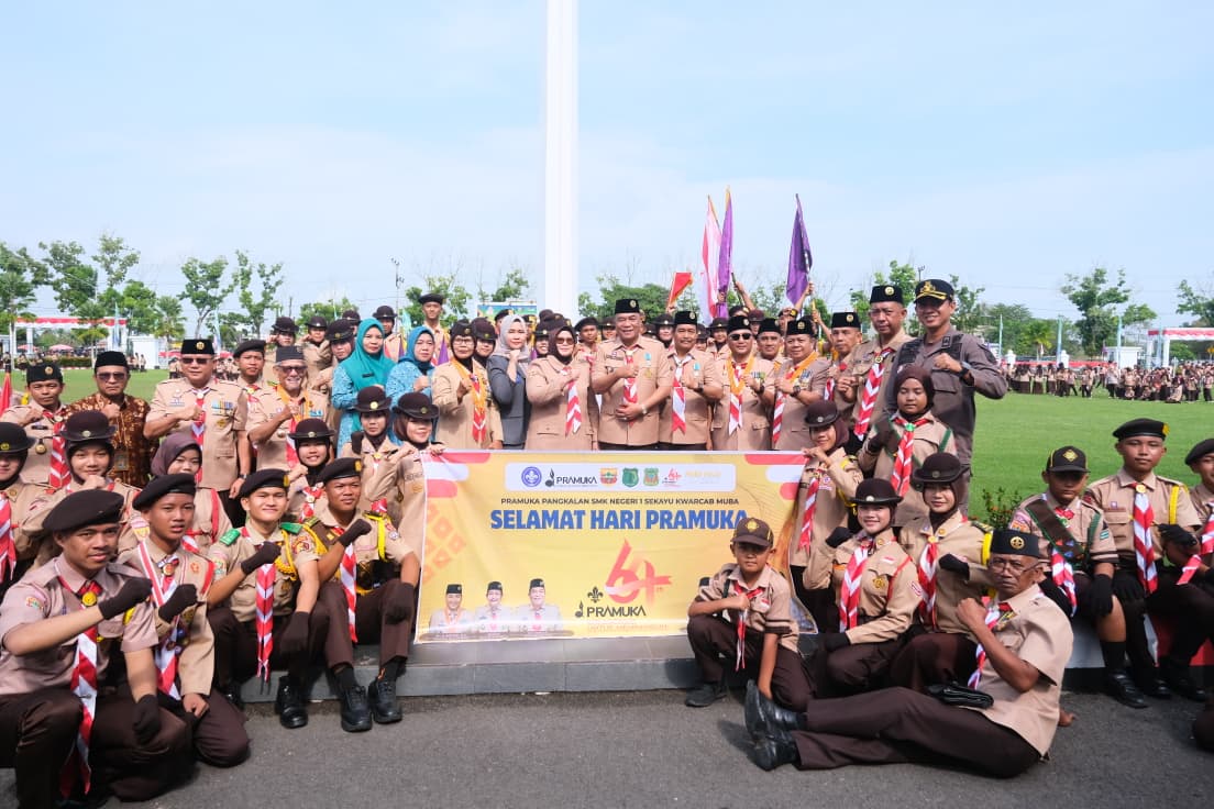 Ribuan Pramuka Padati Halaman Pendopoan, Bupati Toha Dorong Gerakan Pramuka Jadi Garda Terdepan