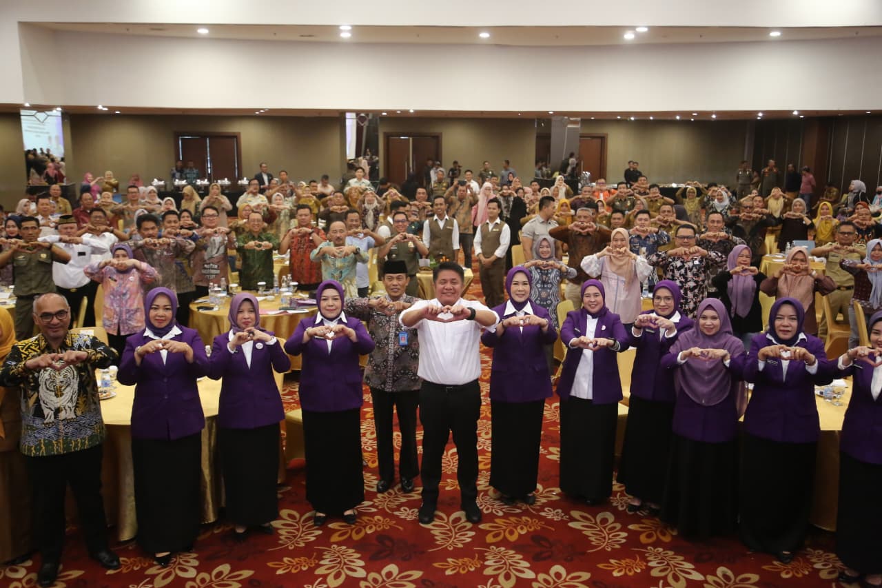 Buka Rakorda Transformasi Posyandu, Gubernur Herman Deru Ingatkan Fokus Utama: Layani Kelompok Rentan