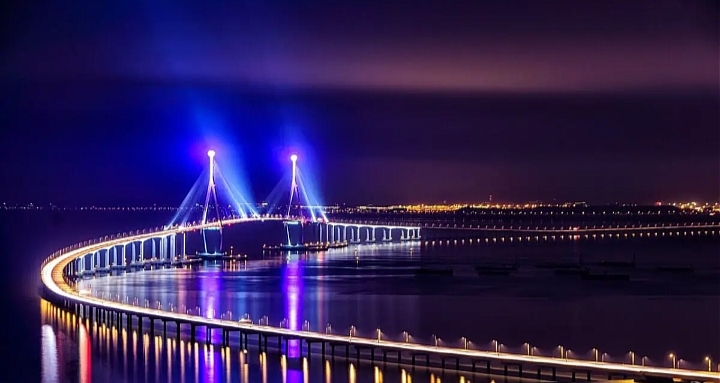 7 Jembatan Terpanjang di Dunia, Nomor 2 Disebut Paling Indah 