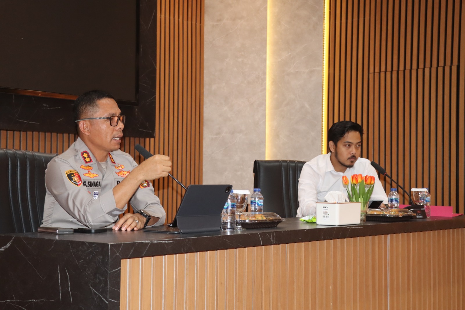 Usai Apel Pagi, Kapolres Muba Berikan Arahan Kepada Anggota