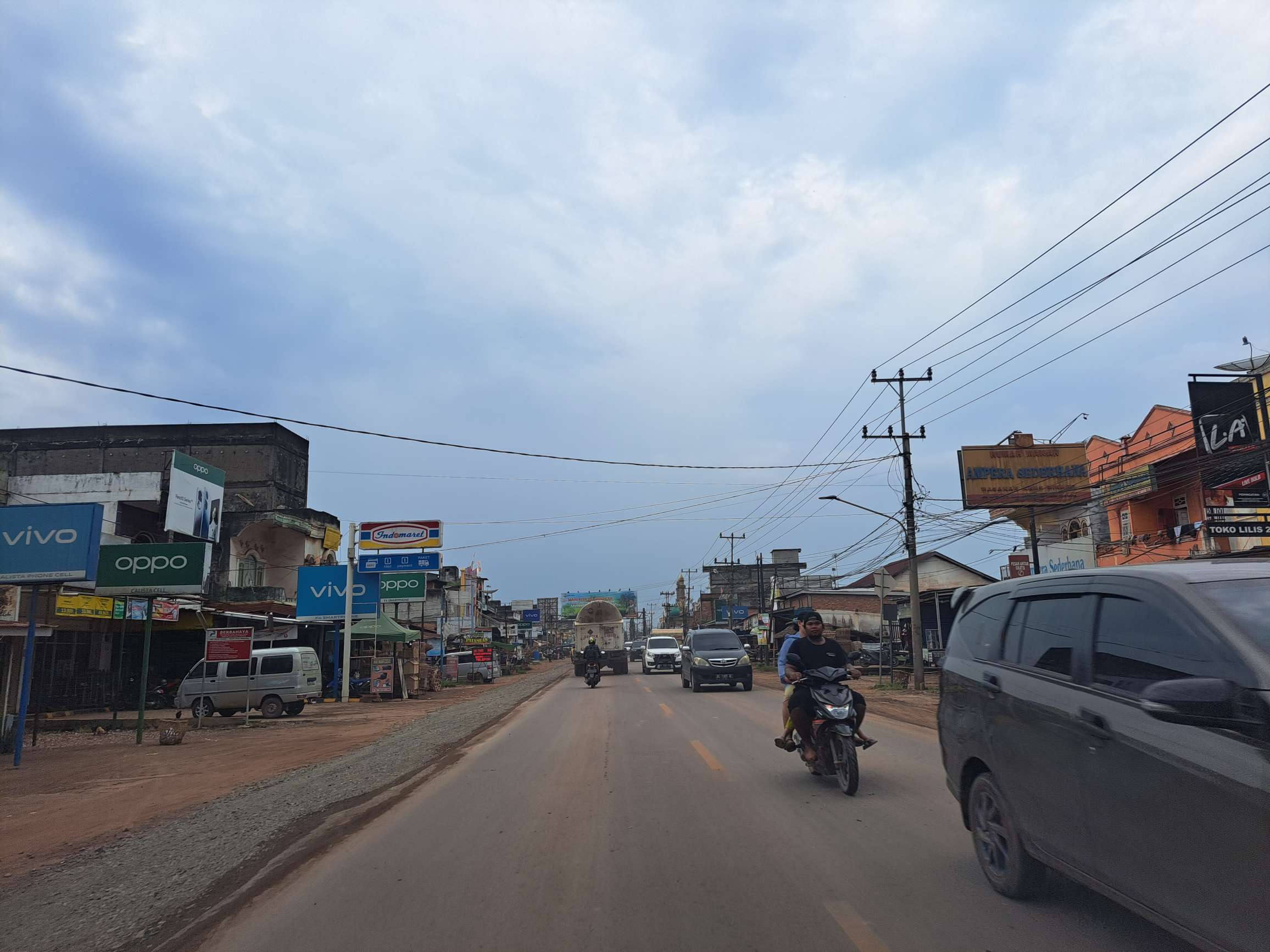 Jelang Pergantian Tahun, Situasi Jalintim Palembang - Jambi Terlihat Lengang 