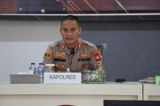 Kapolres, Ingatkan Jangan Ada Anggota Terlibat Pelanggaran