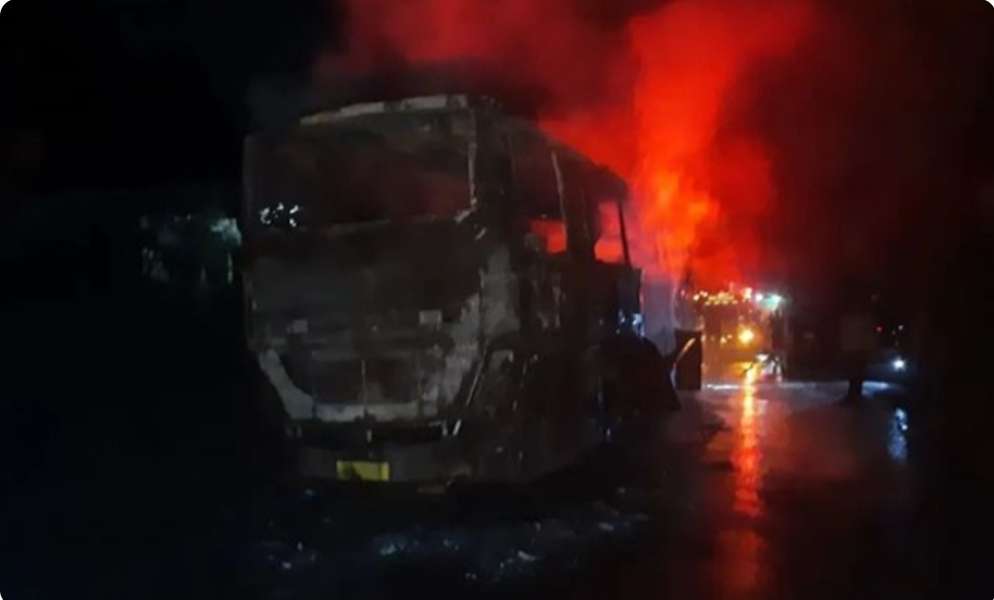 Bus ALS Dari Medan Ke Jakarta Terbakar, Saat Melintas di Jalinsum Muara Enim