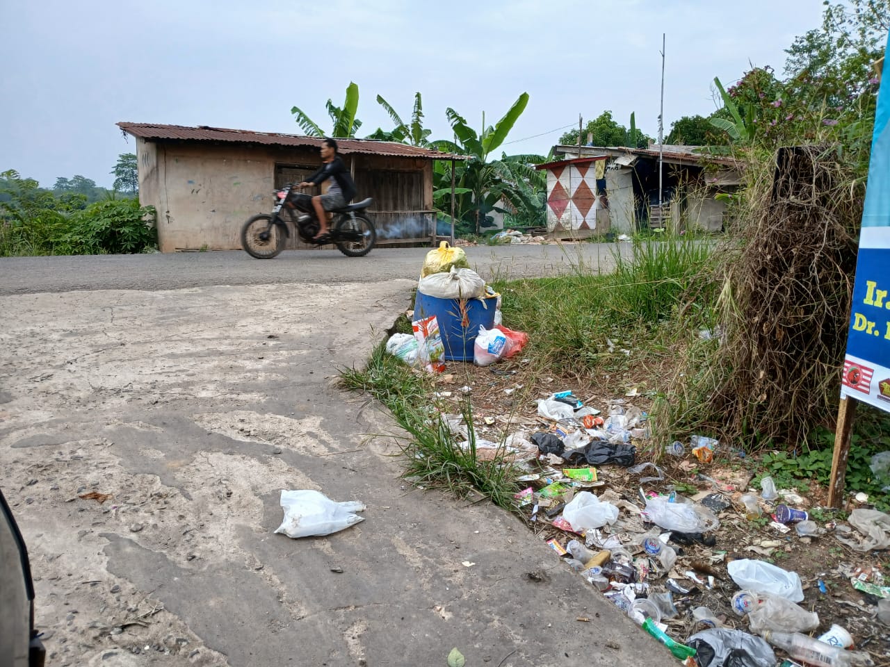 Warga GCI 2 Keluhkan Tempat Penampungan Sampah Yang Tidak Memadai