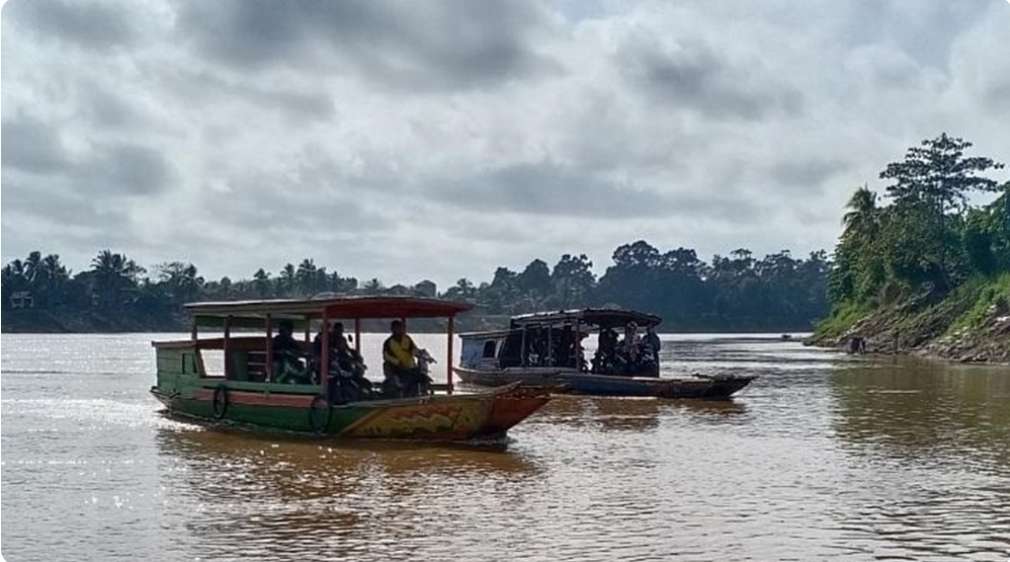 Musim Hujan, Aktifitas Penyeberangan di Keban 2 Kembali Ramai, Ongkos pun Ikut Naik