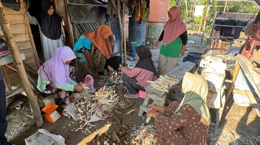 Ramadan di Simpang Bayat, Dari Singkong Murah Menjadi Tepung Bernilai Tinggi