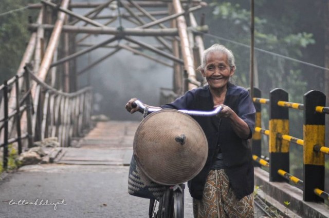 7 Cara Agar Tetap Bahagia dan Bersahaja Walaupun Tidak Kaya