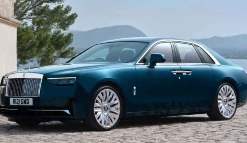 Rolls-Royce Ghost 2025 Kian Memikat Mata