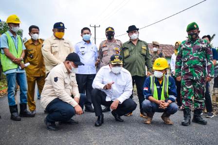 Pembangunan Jalan Aspal Karet Anggaran Pusat Terealisasi