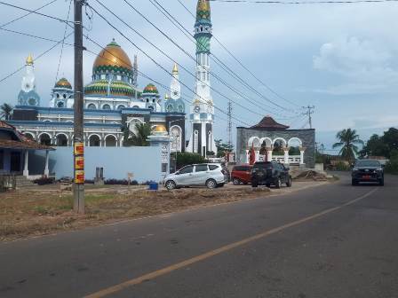 Keberadaan Masjid Raya Abdul Kadim, Mulai Banyak Warga Singgah