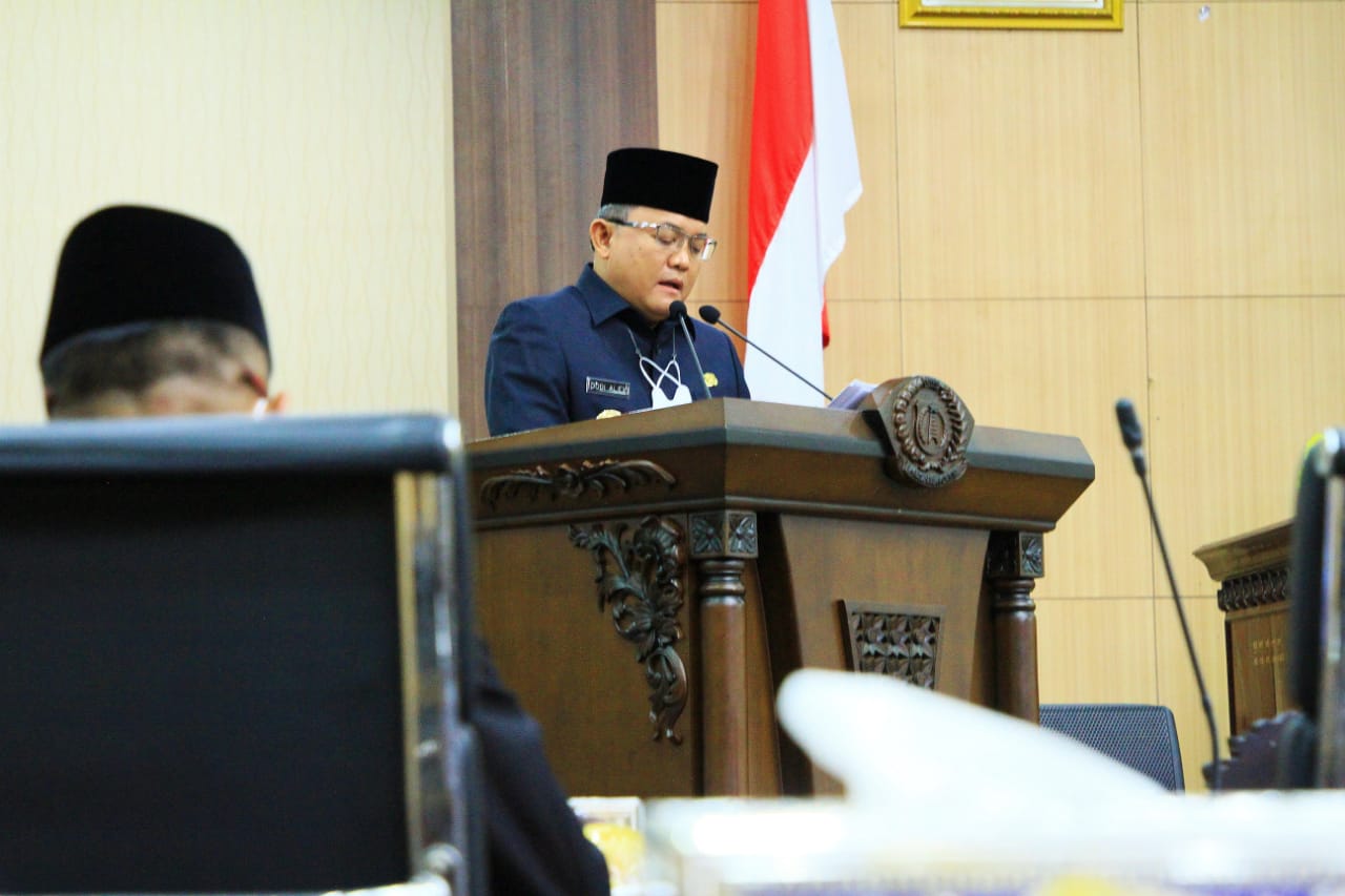 Bupati Dodi Reza Sampaikan Raperda APBD Muba Tahun 2022