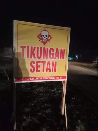 Tikungan Setan, Tuai Protes Masyarakat