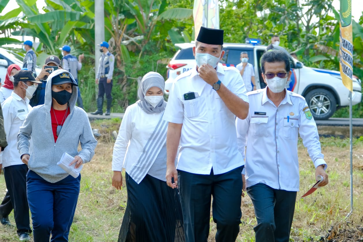 Plt Bupati Beni Titip Pesan Perdana Program PSR untuk Presiden Jokowi