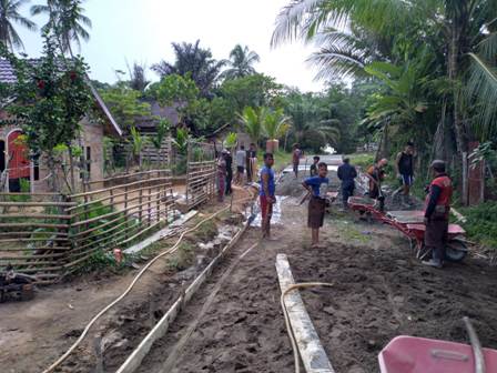 Melaui Dana Desa, Desa Talang Mandung, Bangun Jalan Setapak ke Pemukiman