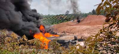 Sumur Ilegal di Desa Keban Kembali Terbakar, Kali Ini Dua Titik Sekaligus