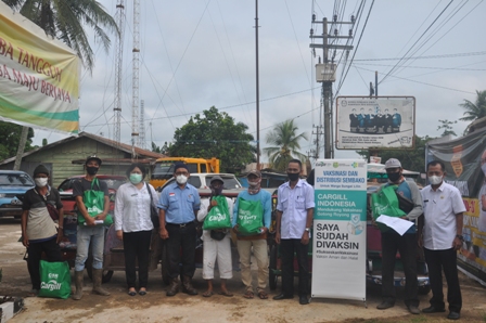 Usai Vaksin, Tukang Becak di Sungai Lilin Langsung Dapat Sembako