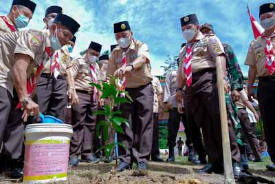 Sekda Apriyadi Serukan Ajak Seluruh Elemen Dukung Pramuka