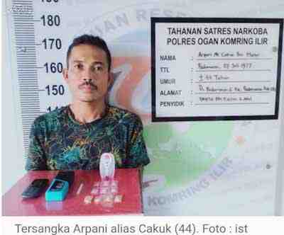 Kelabui Polisi,  Simpan Sabu dalam Kotak Minyak Wangi