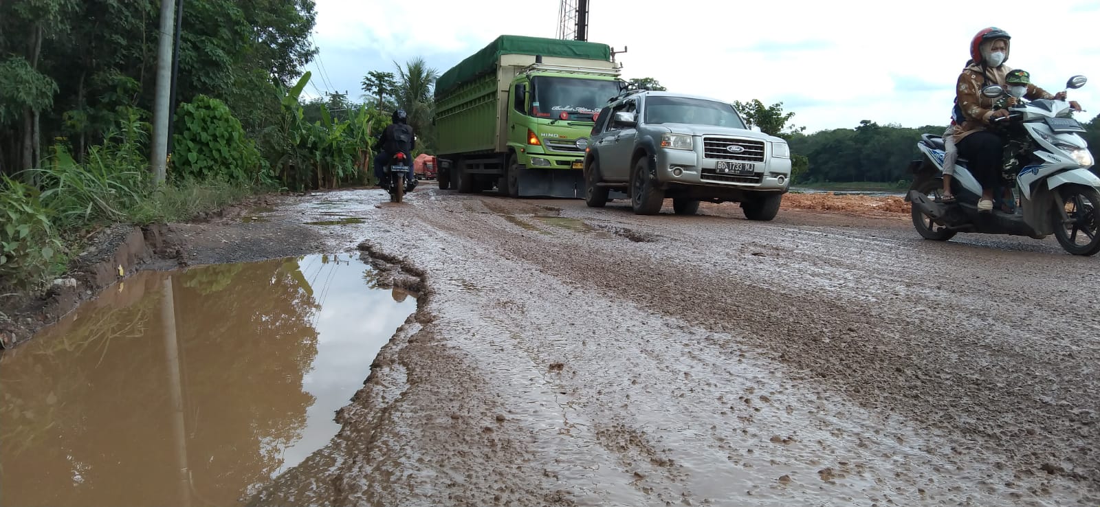 Semalaman Jalinteng Macet Total, Ini Penyebabnya