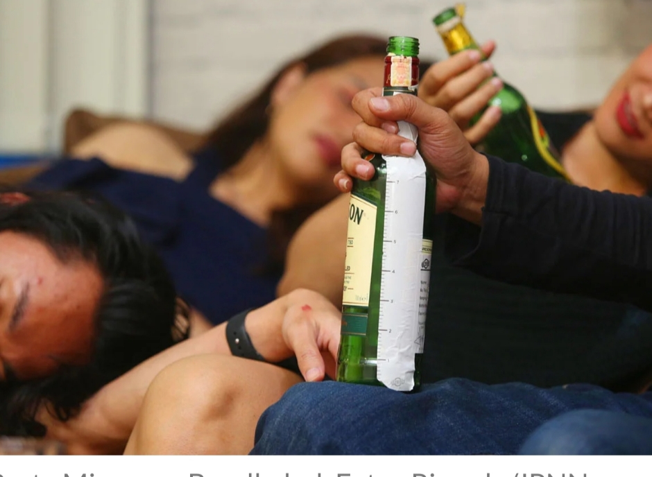 3 Cara Mengatasi Sakit Tenggorokan Setelah Minum Alkohol