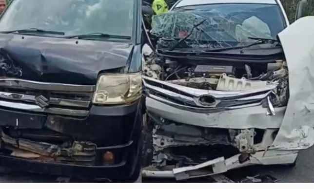 Kecelakaan Beruntun, 3 Mobil Ringsek Berat