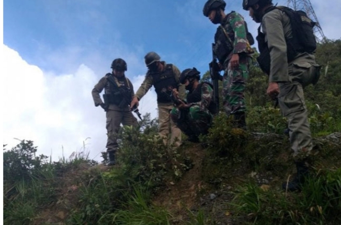 Bandara Aminggaru Diserang KKB, Prajurit Kopasgat Tertembak