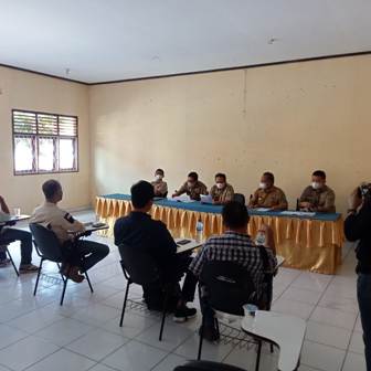 Ratusan Driver Ngadu ke Disnakertrans