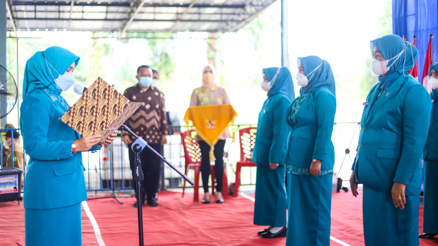 50 Tahun Gerakan PKK, Susy Imelda Beni Beri Semangat PKK Desa dan Kelurahan