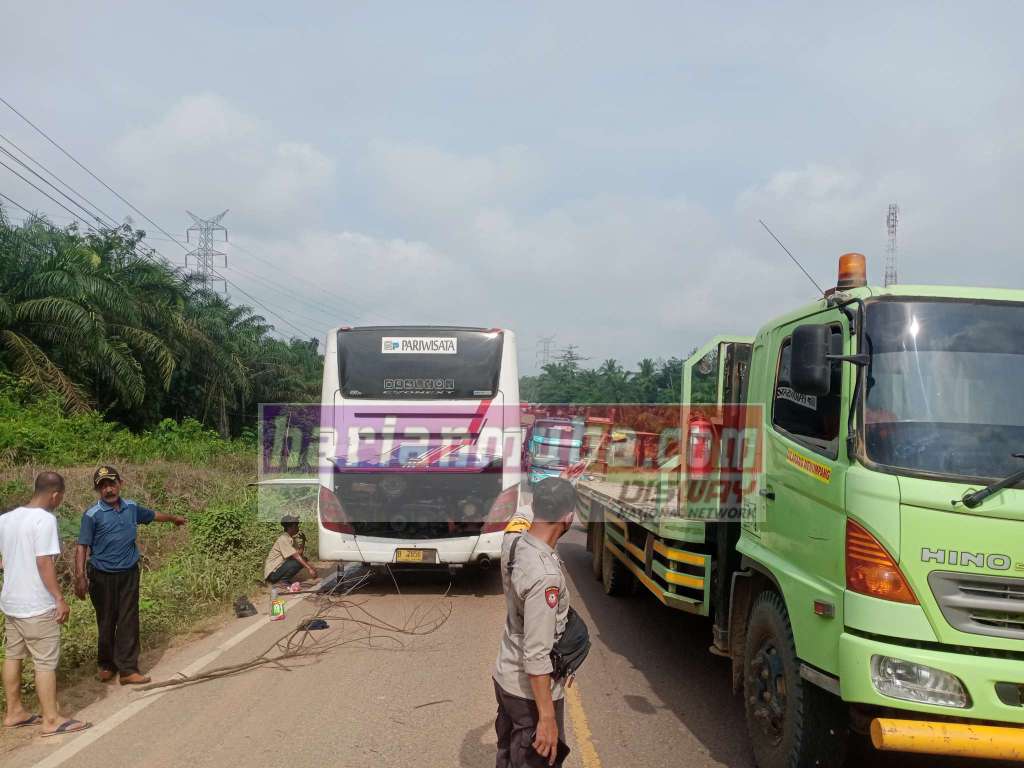 Bus Mogok, Salah Satu Penyebab Macet Srigunung, Antrian Mengular 4 KM