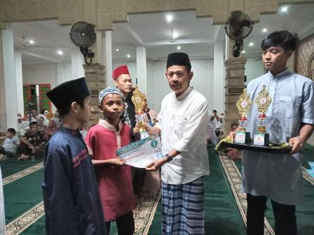 Gelar Lomba Anak Sholeh