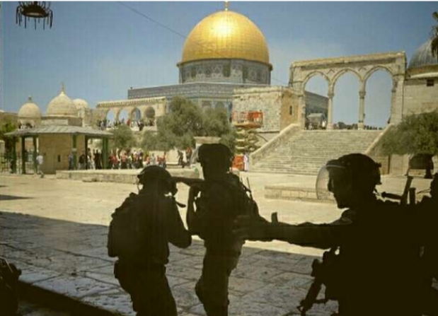 Penjajah Israel Kembali Serang Masjid Al Aqsa, 12 Warga Palestina Terluka