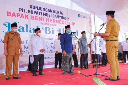 Lantik Pengurus Cabang DMI Kecamatan Keluang