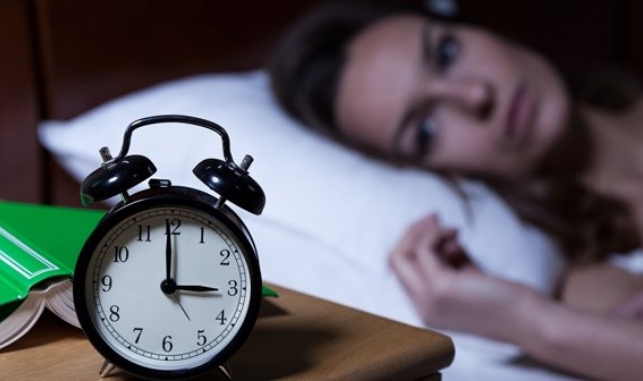 Cara Atasi Sering Terbangun Tengah Malam dan Sulit Tidur Lagi