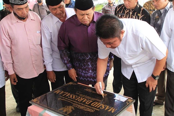 Herman Deru Apresiasi Pengurus Masjid Darusalam, Membangun Masjid Secara Mandiri