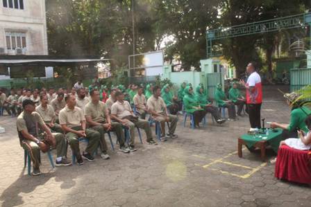 Datangi Koramil Sekayu, Dandim Pamitan