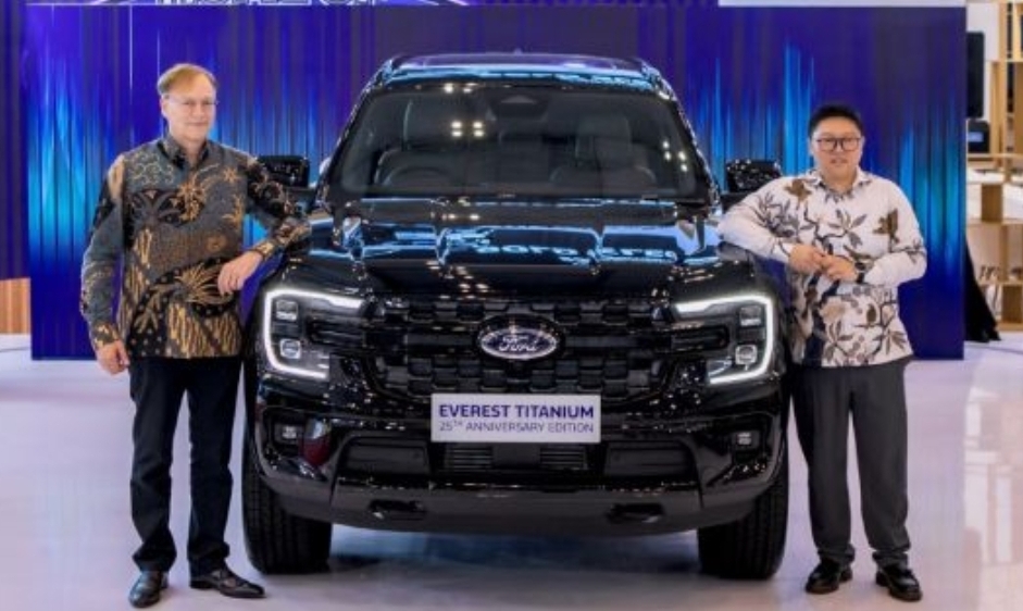 Ford Rayakan 25 Tahun di Indonesia, Hadirkan Everest Titanium 25th Anniversary Edition di GJAW 2025