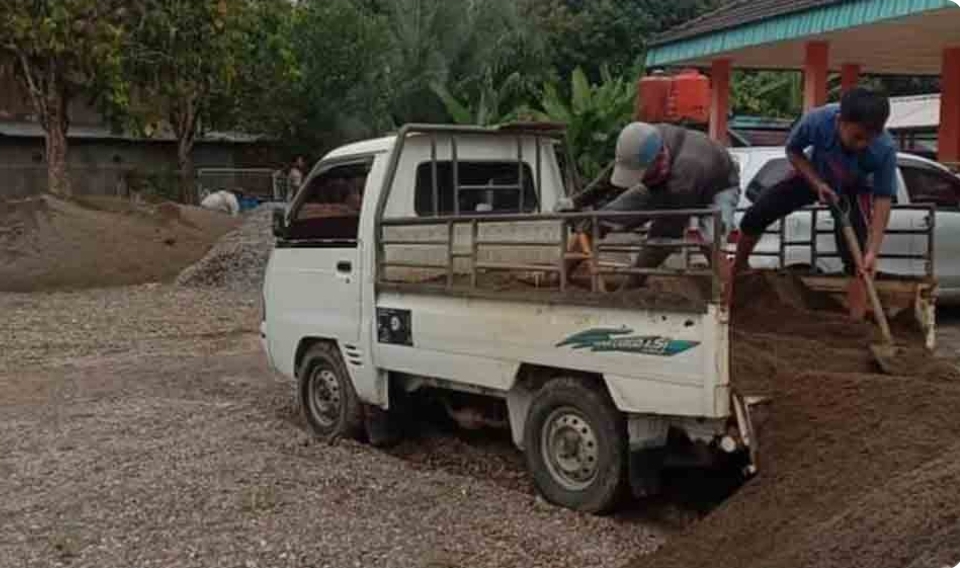 Meski Sedang Banjir, Permintaan Pembelian Pasir Masih Cukup Tinggi