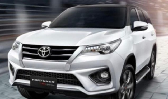 SUV Toyota Fortuner GR Sport 2024 Terbaru Menggunakan Sistem Bergerak Otomatis Mesin Handal Harga Terjangkau!