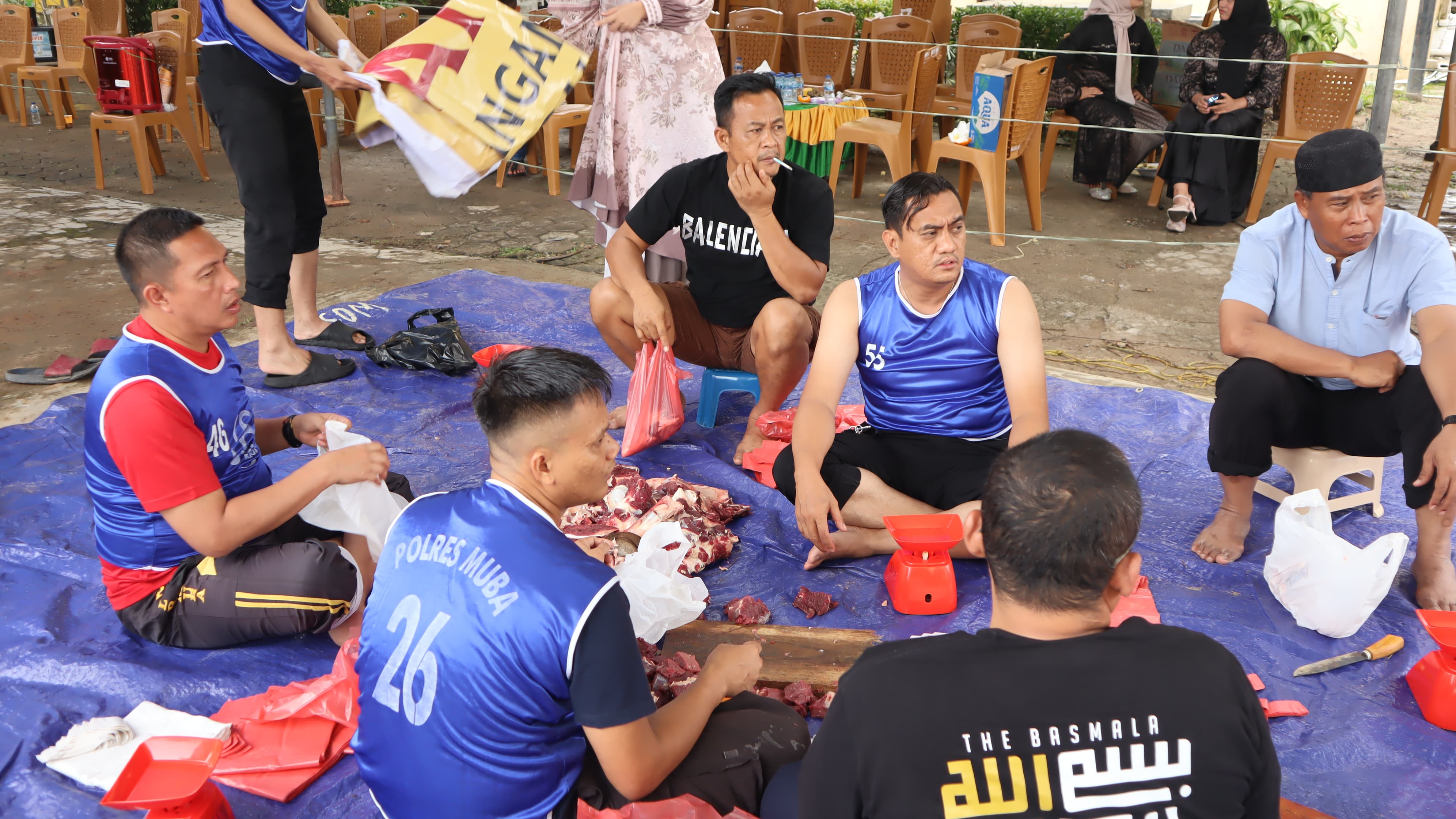 Lebaran Idul Adha, Polres Muba Potong 19 Ekor Sapi dan 15 Ekor Kambing