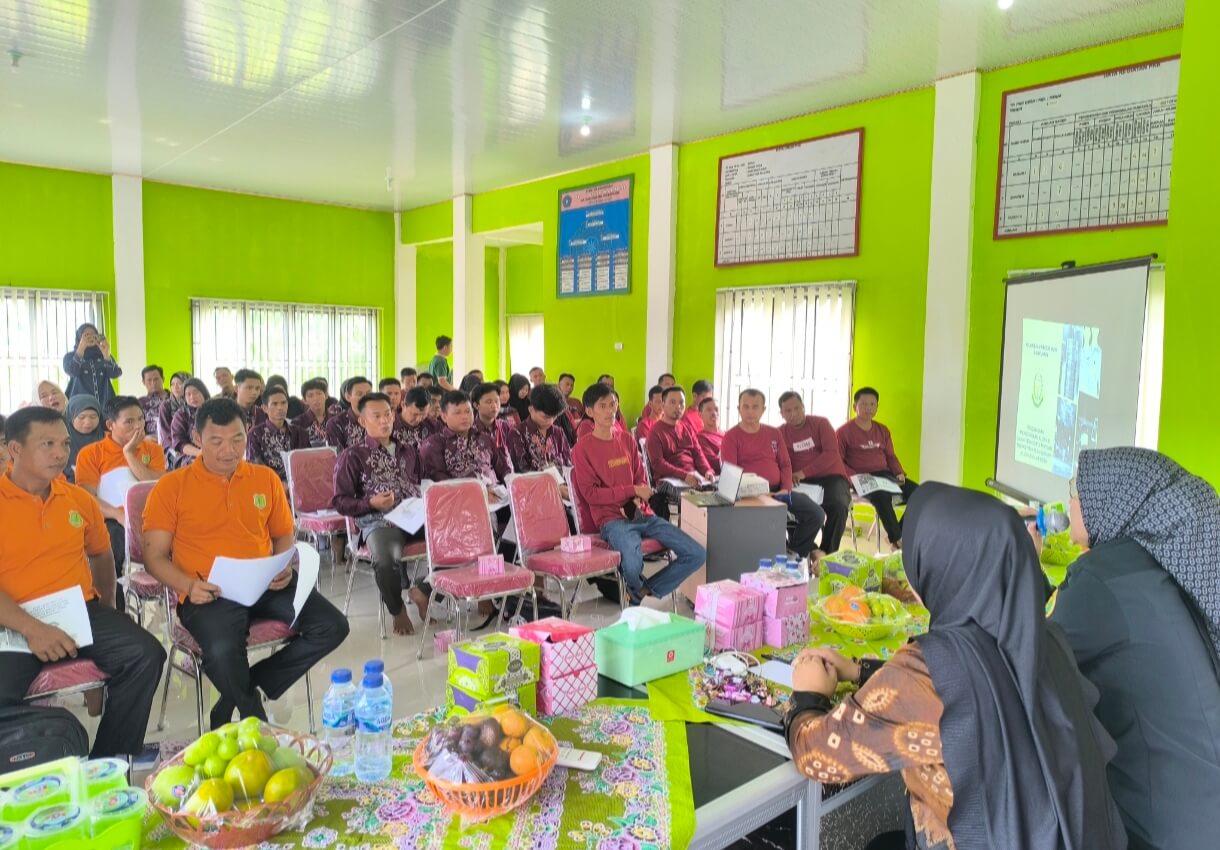 Perangkat Desa Air Balui, Panai, dan Nganti Tetap Semangat Ikuti Hari Terakhir Pelatihan