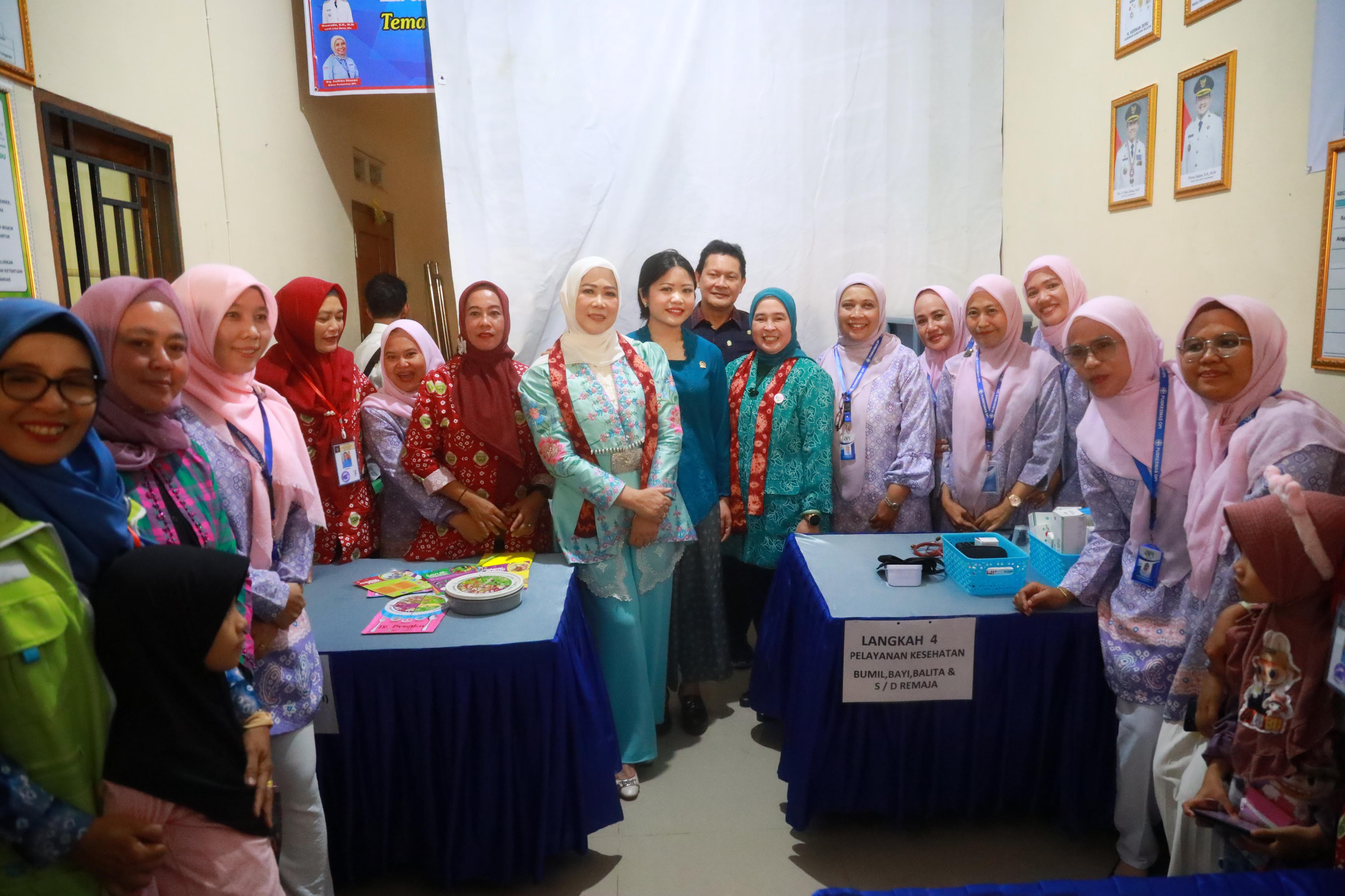 Ketua TP PKK Sumsel Feby Deru Tekankan Peran Strategis Posyandu dalam Mendukung Pembangunan Daerah