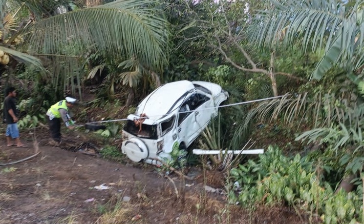 Mobil Rush Kecelakaan Tunggal di Jalintim Sungai Lilin, Sopir Meninggal Dunia